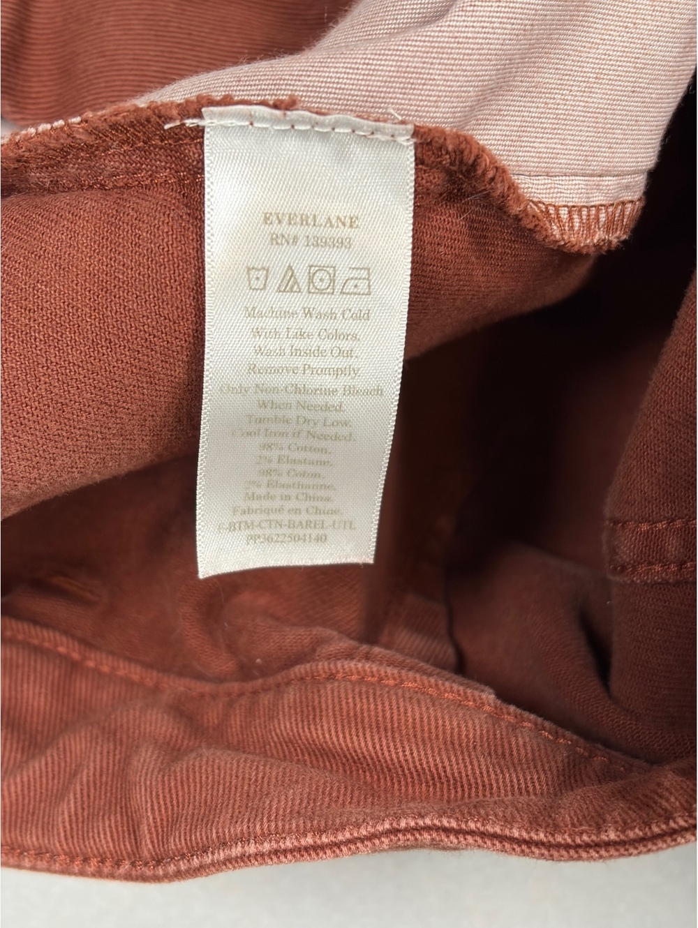 Everlane The Utility Barrel Pant Rosewood Rust Brown Size 4 Fall Viral High Rise - Picture 5 of 12